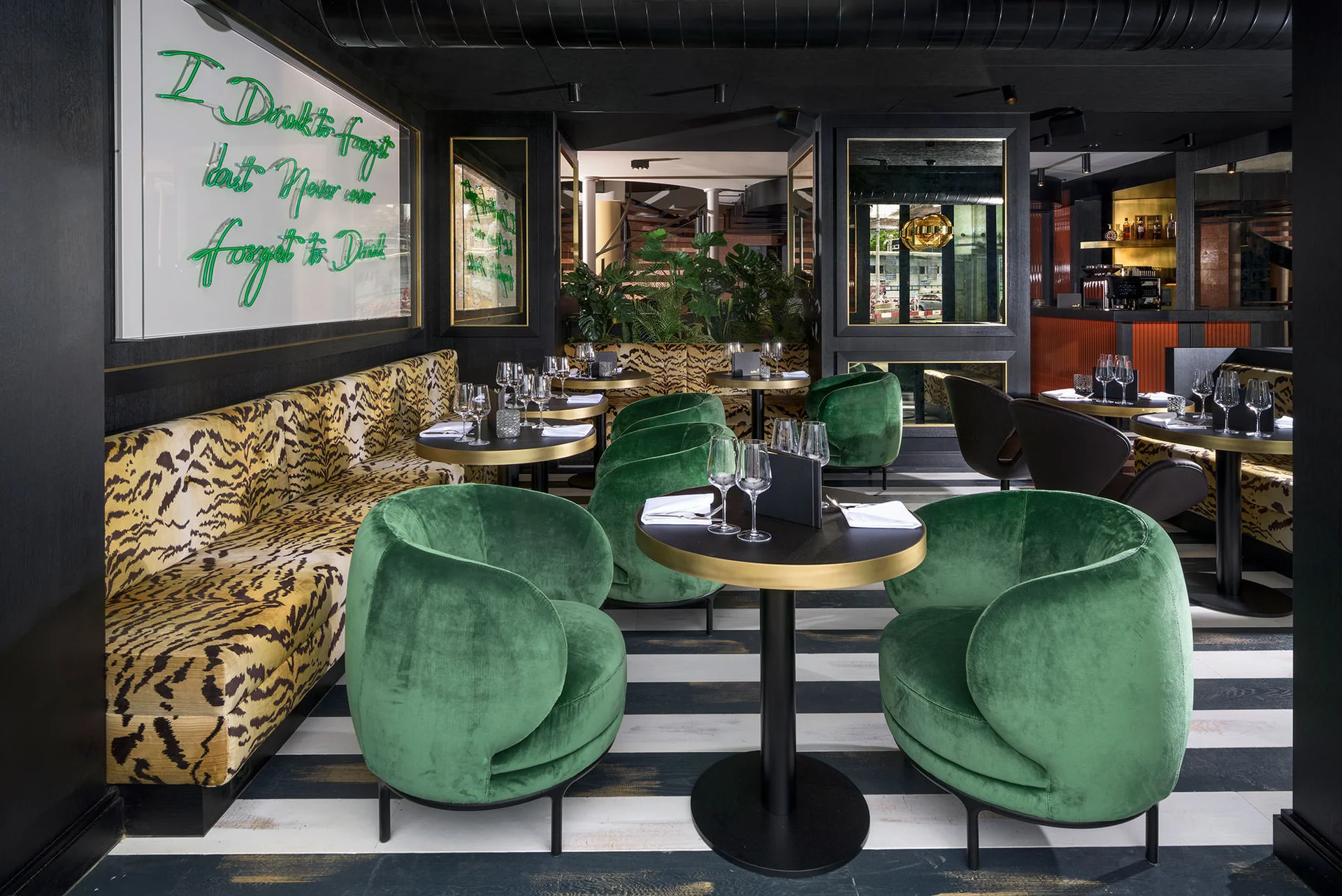 Restaurant, Bar und Lounge Hotel Central Plaza, Zurich