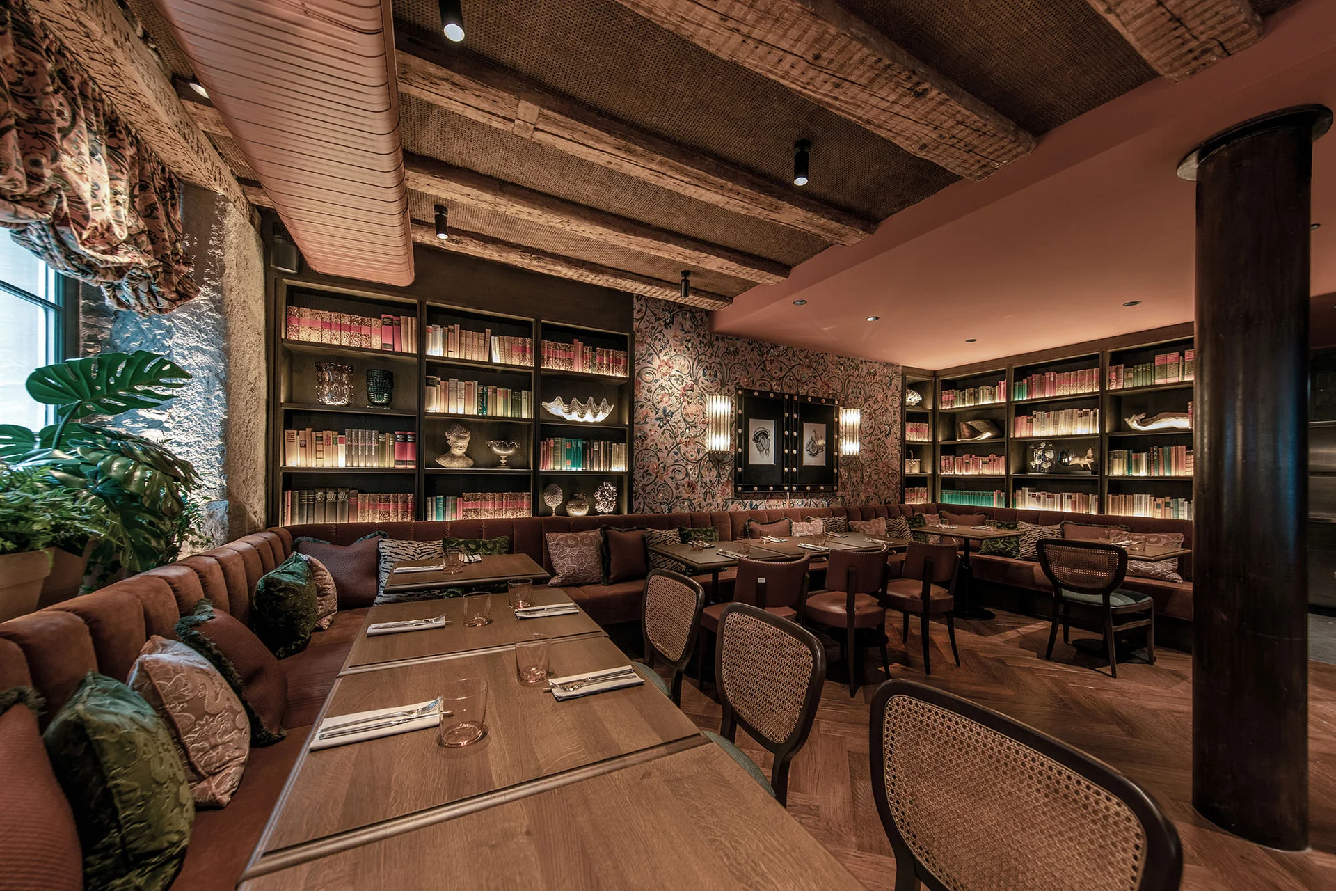 Osteria Borgo Old Town Zurich