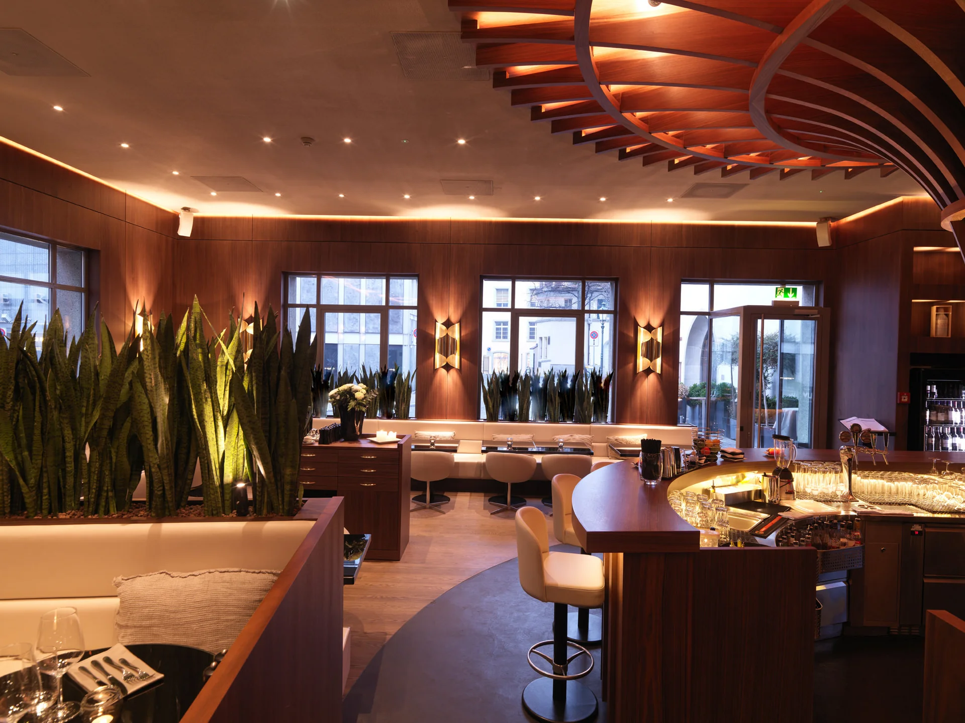 Drink & Dine Luv Zürich