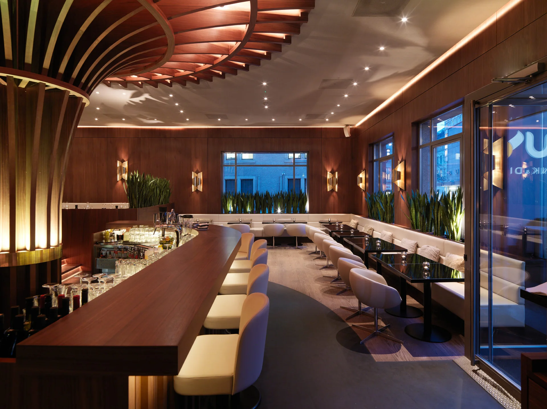 Drink & Dine Luv Zürich